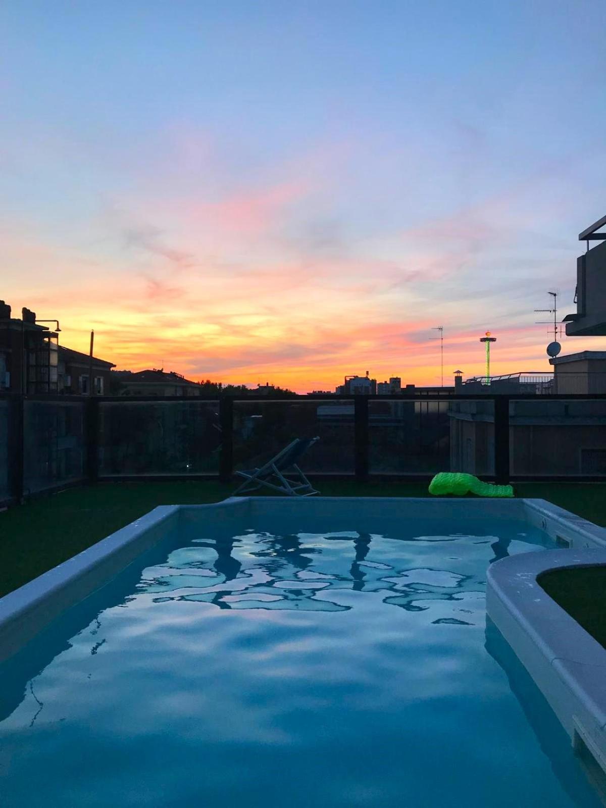 Hotel Caesar Pesaro Exteriör bild